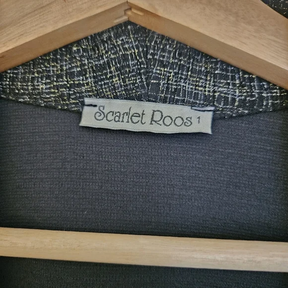 Blazer - Picture 2 of 6